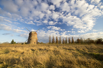 wiatrak holenderski © Mike Mareen