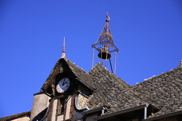 horloge et clocheton
