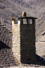 une cheminée à Conques