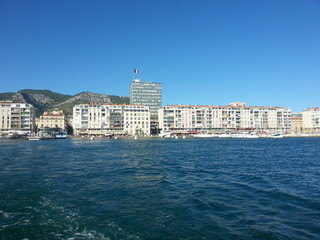 Toulon vue depuis le bateau