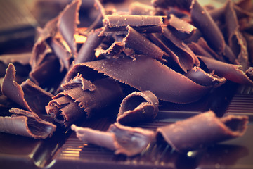 Dark chocolate shavings