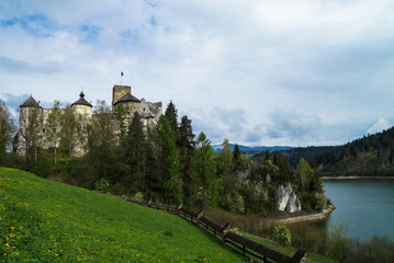 Fototapeta na wymiar Medieval castle in Niedzica, Poland