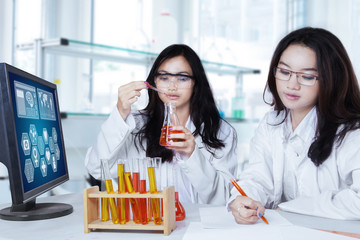 Teenage students in the laboratory