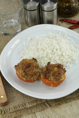 tomates farcies et riz