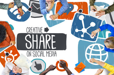 Obraz premium Share Sharing Social Media Networking Online Download Concept