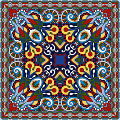 foulard en soie ou foulard motif carré
