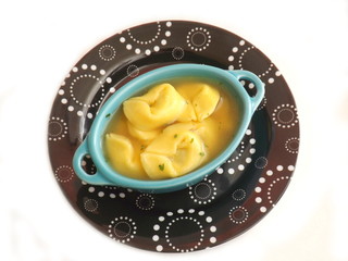 Tortellonisuppe
