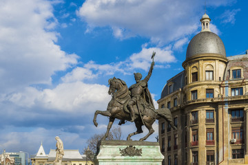 Obraz premium Statue of Michael the Brave near Univeristy square in Bucharest