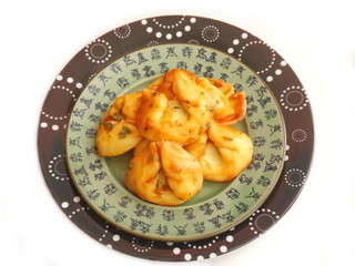 Tortellonis in Tomatensauce