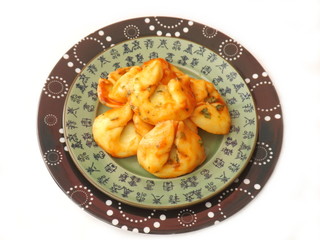 Tortellonis in Tomatensauce