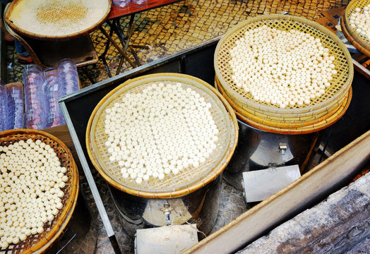 Baskets with cookies in traditional Chinese-style to trading in