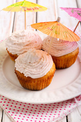 Pina colada cupcakes