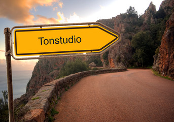 Strassenschild 36 - Tonstudio