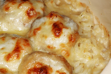 meatballs in cream sauce