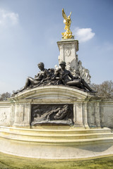 Fototapeta na wymiar Queen Victoria memorial