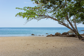 Khoa Lak Beach