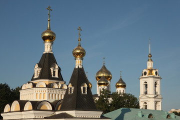 Fototapeta na wymiar Dormition Cathedral in the Dmitrov Kremlin near Moscow, Russia.