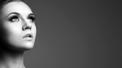 Fototapeta premium Closeup portrait of a beautiful woman