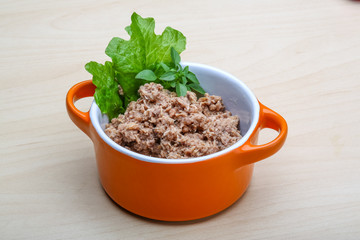 Canned tuna