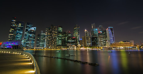 Fototapeta na wymiar Singapore Skyline at night