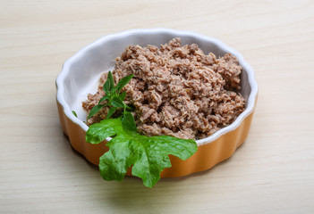 Canned tuna