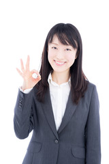 OKのジェスチャーをする女性