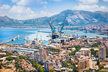 Schilderijen op glas Panoramic view on shipyard of Palermo, Sicily © Aleksandar Todorovic
