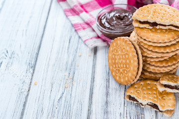 Double Cookies (with Chocolate Cream)