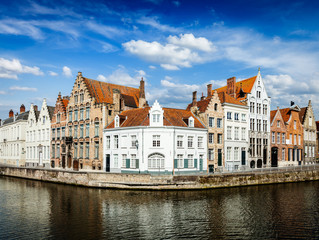 Fototapeta na wymiar Bruges canals