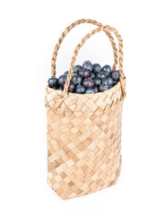 Fototapeta na wymiar Wicker basket with Blueberries Isolate on white