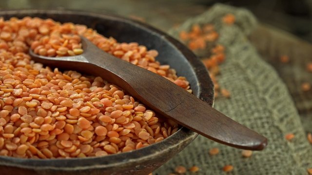 Heap of Red Lentils (seamless loopable 4K UHD footage)
