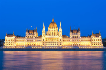 Fototapeta na wymiar Parliament Hungary