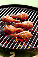 hüner beine gegrillt 