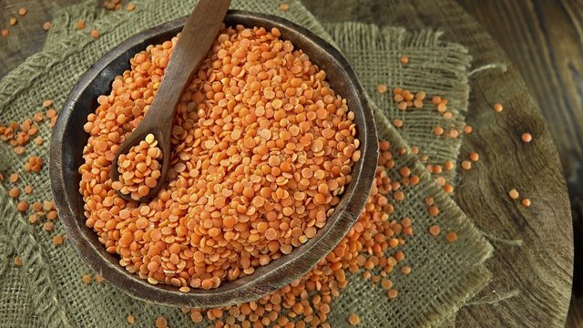 Rotating Red Lentils (not loopable)