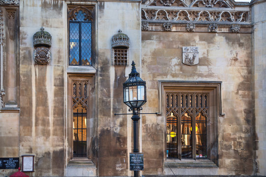 CAMBRIDGE, UK - JANUARY 18, 2015: King's college