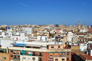 Fototapeta na wymiar Valencia vista dalla Torres de Quart