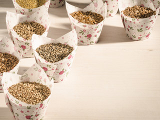 Verschiedene Getreidesorten, Papierformen