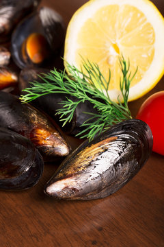 Boild mussels with dill