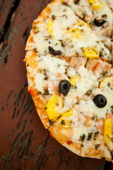 Cambodian happy herb pizza