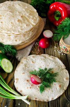 Tortilla wraps with vegetables