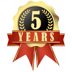 Jubilee button with banner and ribbons for 5 years