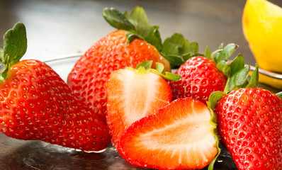 Erdbeeren frisch und saftig Früchte zum verlieben