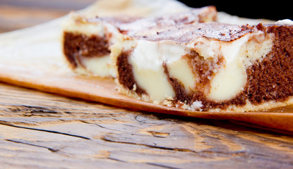 Cream cake