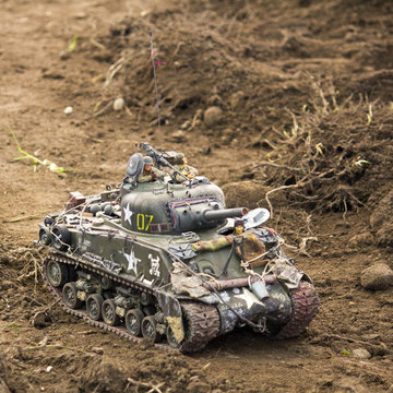 Little tank model