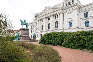 Fototapeta na wymiar City Hall Altona and William I, german emperor equestrian statue