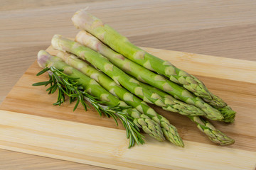 Raw asparagus