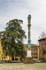 Fototapeta na wymiar Virgin Mary statue in Bologna, Italy