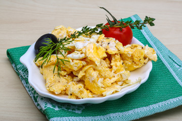 Scrambled eggs with tomato