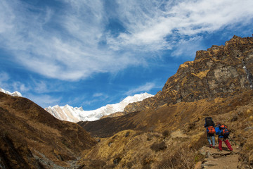 Obraz premium Trekking to Annapurna Base Camp in the Nepal Himalaya. Annapurna
