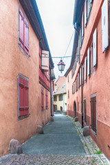 Fototapeta na wymiar alley in a medieval town of alsace